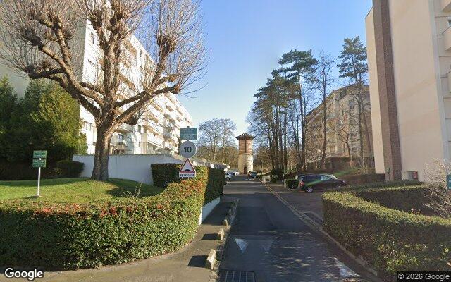 Façade : 39 rue Maryse Bastié, Poissy